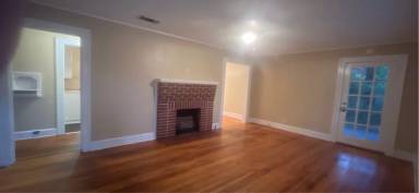 Main picture of 1601 Hoover St