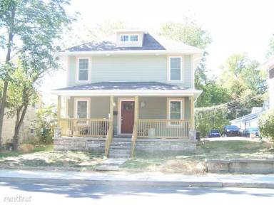 Main picture of 403 N Dunn St