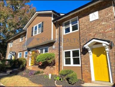 Main picture of The Forest At Columbia Apartments