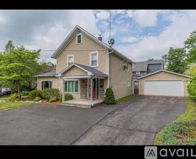 Main picture of 80 Church St