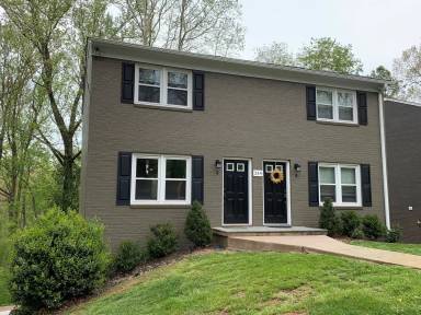 Main picture of 251 Stribling Ave