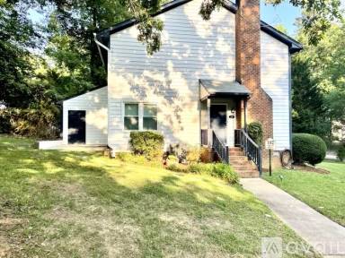 Main picture of 102 Chevis Dr