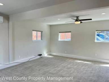 Main picture of 6672 Davis Rd