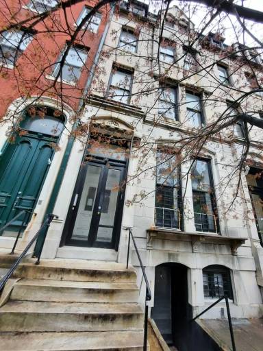 Main picture of 1216 Saint Paul St