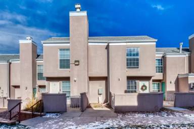 Main picture of 3525 Rebecca Ln