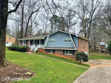 Main picture of 3073 Wendlock Dr