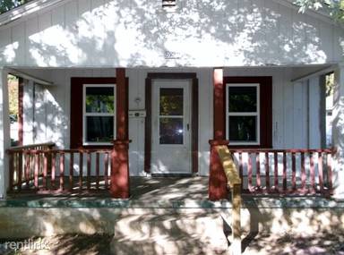 Main picture of 2035 N Pickwick Ave