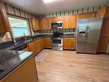 Main picture of 117 Teakwood Ln