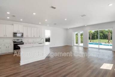 Main picture of 857 Desert Mountain Ct