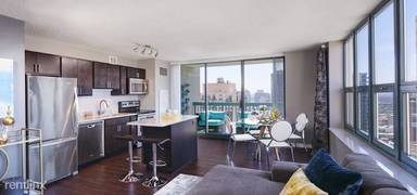 Main picture of One Superior Place Apartments