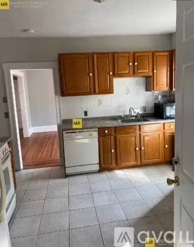 Main picture of 49 Conwell Ave