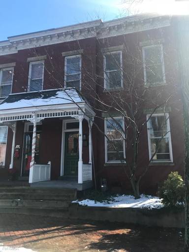 Main picture of 103 N 28th St