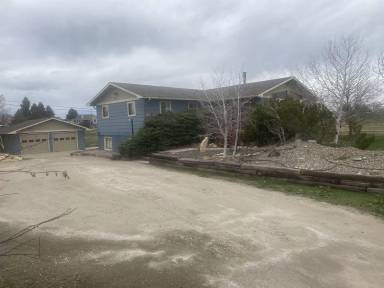 Main picture of 128 Carpenter Rd