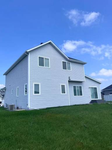 Main picture of 2135 14th St W