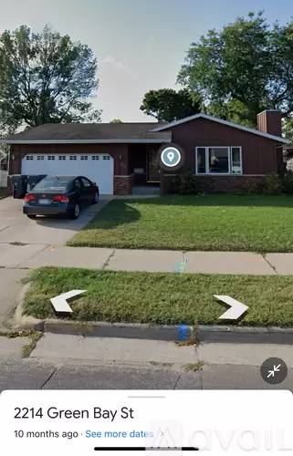 Main picture of 2214 Green Bay St