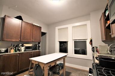 Main picture of 68 Sunset St