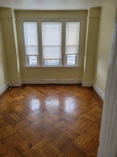 Main picture of 122 Neptune Ave