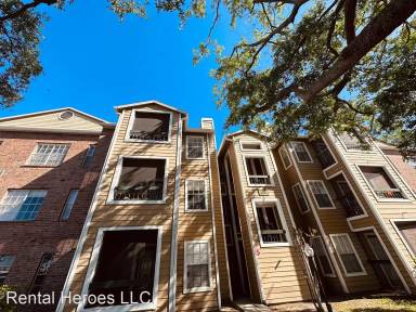 Main picture of Regency Gardens Condos