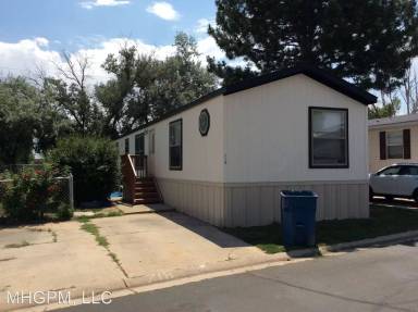 Main picture of Front Range Manufactured Home Community