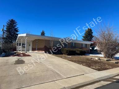 Main picture of 7821 Julian St