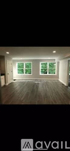 Main picture of 64 Cleveland St