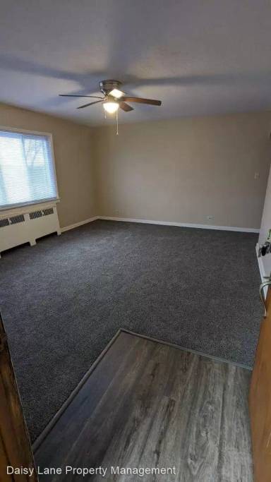 Main picture of 1027 17th St NW