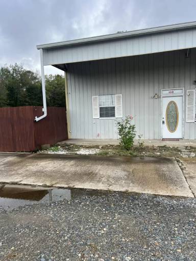 Main picture of 202 W Avenue Aunit100