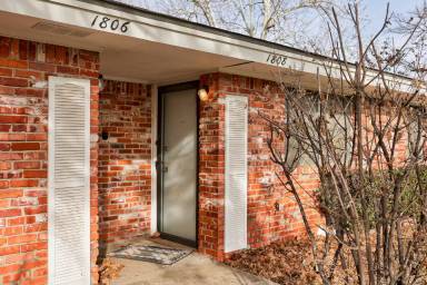 Main picture of 1800 Cherry Stone St