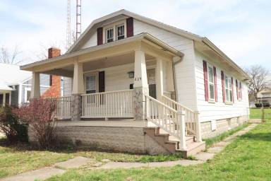 Main picture of 829 S 10th St