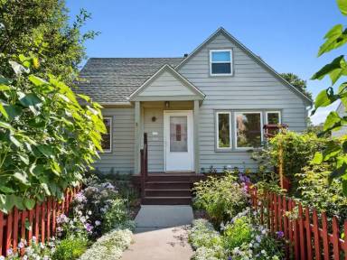 Main picture of 5012 Bryant Ave N