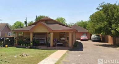 Main picture of 1615 Oblate Ave