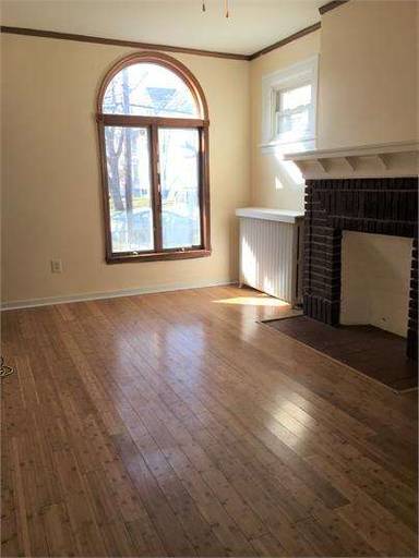 Main picture of 11 Cuyler Ave