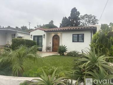 Main picture of 718 Camino Real
