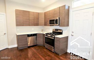Main picture of 2945 W Diversey Ave