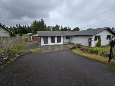 Main picture of 4010 9th St SW