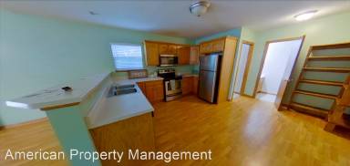 Main picture of 305 Stone Dr
