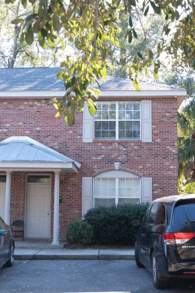 Main picture of Camden Corners Apartments