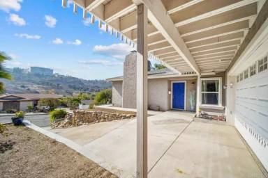 Main picture of 5882 Adobe Falls Rd