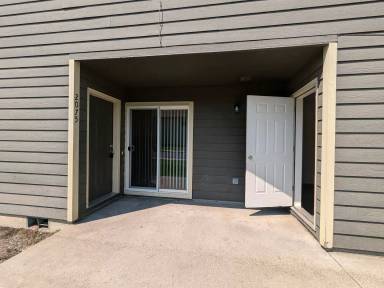 Main picture of 2037 SW Canyon Dr