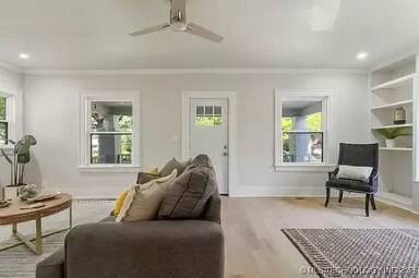 Main picture of 1420 N Boston Ave