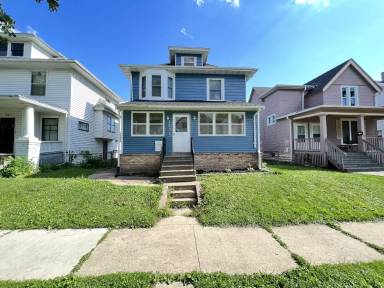 Main picture of 1545 Washington Ave SE