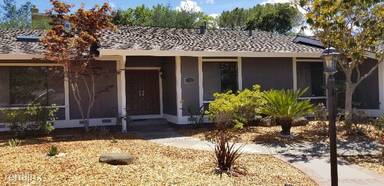 Main picture of 17342 Grosvenor Ct