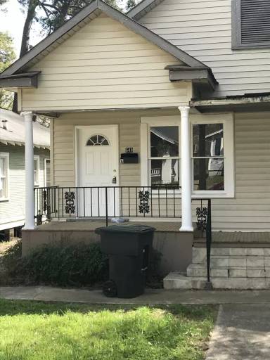Main picture of 649 Merrick St