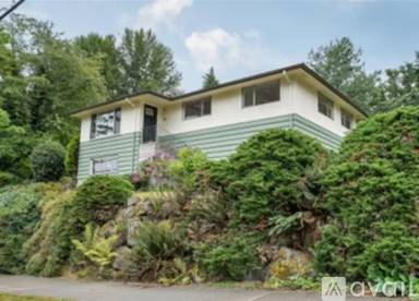 Main picture of 5400 30th Ave S