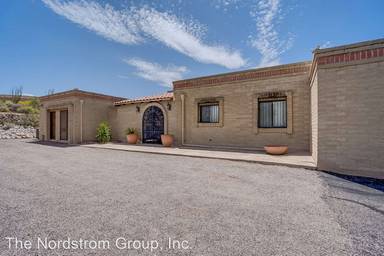 Main picture of 5372 E Camino Bosque