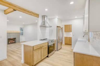 Main picture of 1022 Parkway Dr NW