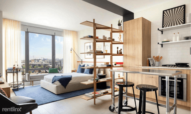 Main picture of 1056 W Van Buren St