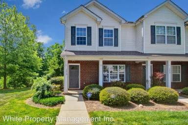 Main picture of 3010 Summerfield Ridge Ln