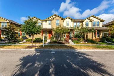 Main picture of 540 Lookout Tree Ln