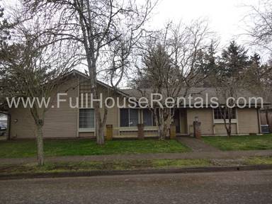 Main picture of 2902 Metolius Dr